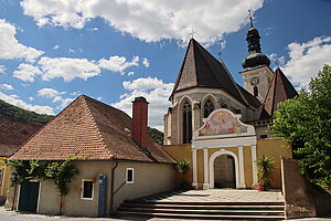 Unterloiben, Pfarrkirche hl. Quirinus, gotische Saalkirche, 15. Jh.